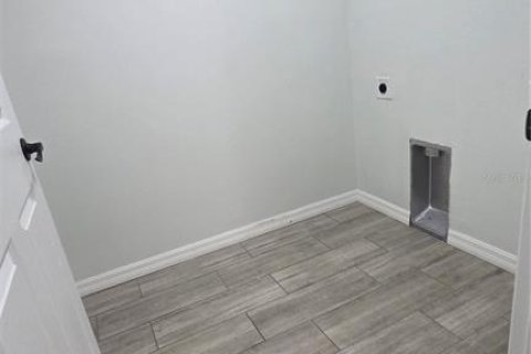 House in Lakeland, Florida 3 bedrooms, 171.68 sq.m. № 2379592 - photo 10