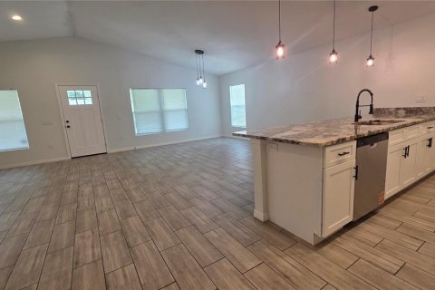 House in Lakeland, Florida 3 bedrooms, 171.68 sq.m. № 2379592 - photo 12