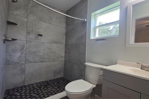 House in Lakeland, Florida 3 bedrooms, 171.68 sq.m. № 2379592 - photo 16