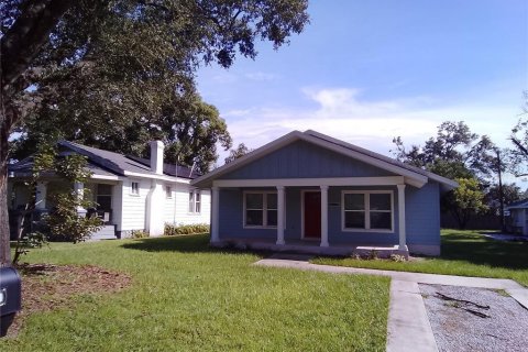 House in Lakeland, Florida 3 bedrooms, 171.68 sq.m. № 2379592 - photo 3