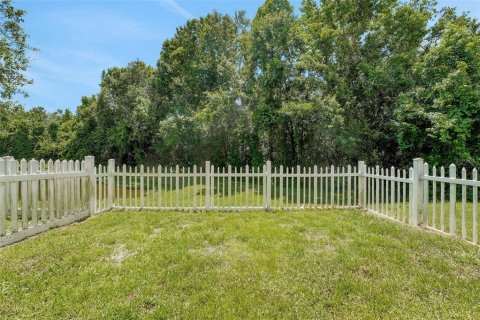 Townhouse in Lakeland, Florida 2 bedrooms, 127.09 sq.m. № 1851236 - photo 24