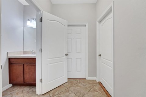 Townhouse in Lakeland, Florida 2 bedrooms, 127.09 sq.m. № 1851236 - photo 12