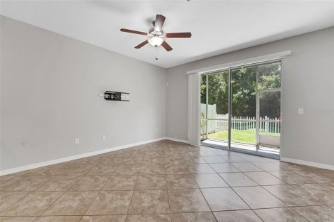 Townhouse in Lakeland, Florida 2 bedrooms, 127.09 sq.m. № 1851236 - photo 8