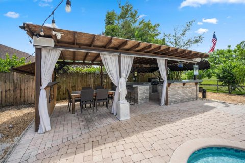 Villa ou maison à louer à Royal Palm Beach, Floride: 3 chambres, 153.29 m2 № 2180728 - photo 22