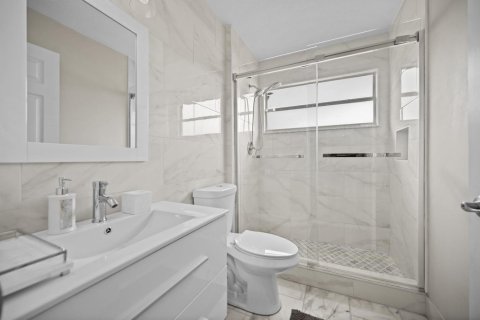 Villa ou maison à louer à Royal Palm Beach, Floride: 3 chambres, 153.29 m2 № 2180728 - photo 18