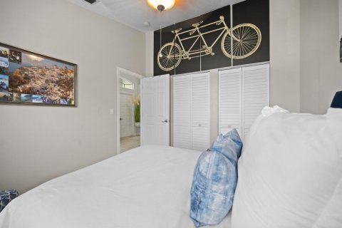 Villa ou maison à louer à Royal Palm Beach, Floride: 3 chambres, 153.29 m2 № 2180728 - photo 17