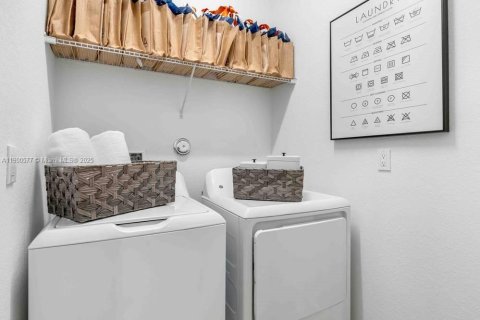 Снять в аренду виллу или дом в Делрей-Бич, Флорида 3 спальни, 123.37м2, № 1951856 - фото 30