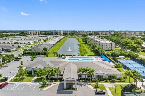 Снять в аренду виллу или дом в Делрей-Бич, Флорида 3 спальни, 123.37м2, № 1951856 - фото 6