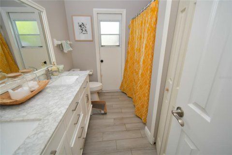 House in Altamonte Springs, Florida 3 bedrooms, 148.36 sq.m. № 1819400 - photo 29