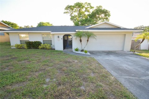 House in Altamonte Springs, Florida 3 bedrooms, 148.36 sq.m. № 1819400 - photo 2