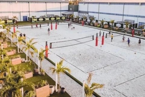 Propiedad comercial en venta en Orlando, Florida, 8553.42 m2 № 2306233 - foto 3
