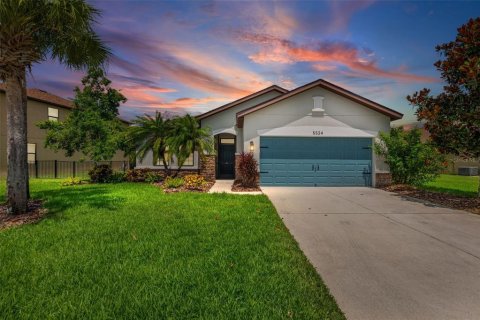 Villa ou maison à Parrish, Floride 4 chambres, 183.2 m2 № 2320969