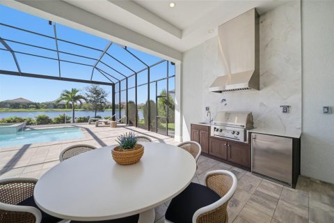 Villa ou maison à vendre à Lakewood Ranch, Floride: 3 chambres, 245.08 m2 № 2416536 - photo 26