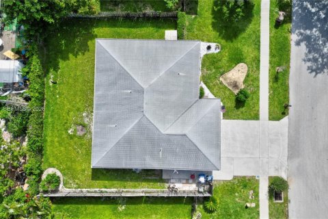 Villa ou maison à vendre à Lantana, Floride: 3 chambres, 124.67 m2 № 2065636 - photo 5