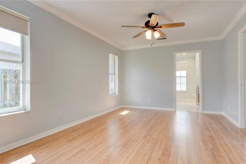 Villa ou maison à vendre à Lantana, Floride: 3 chambres, 124.67 m2 № 2065636 - photo 23