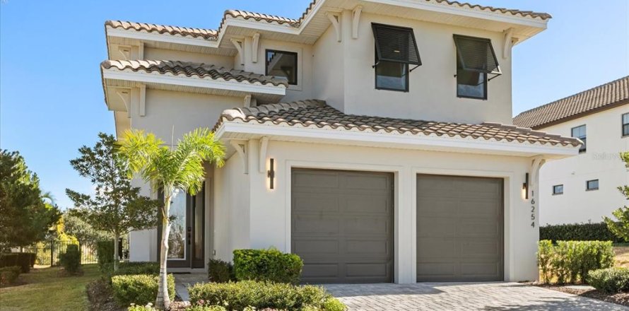 Villa ou maison à Montverde, Floride 4 chambres, 276.29 m2 № 2223461