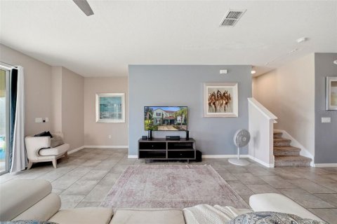 Adosado en venta en Davenport, Florida, 5 dormitorios, 228.54 m2 № 2267276 - foto 21