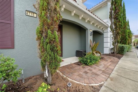 Adosado en venta en Davenport, Florida, 5 dormitorios, 228.54 m2 № 2267276 - foto 16