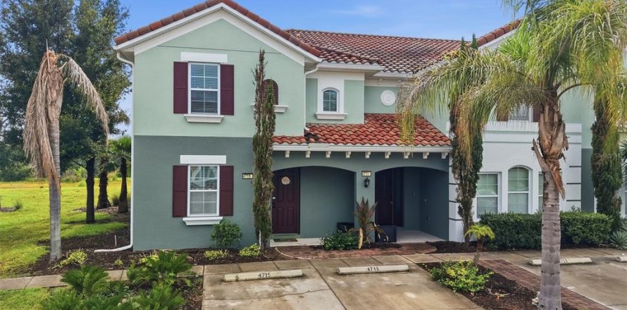 Adosado en Davenport, Florida 5 dormitorios, 228.54 m2 № 2267276