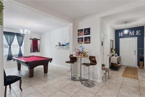 Casa en venta en Apopka, Florida, 3 dormitorios, 208.19 m2 № 2120304 - foto 5