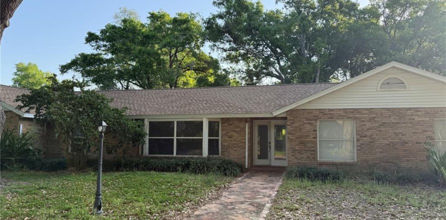 Casa en Windermere, Florida 4 dormitorios, 240.43 m2 № 1607914