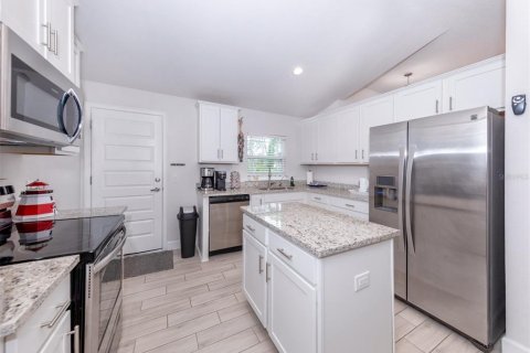 Villa ou maison à louer à Venice, Floride: 3 chambres, 170.1 m2 № 2152329 - photo 14