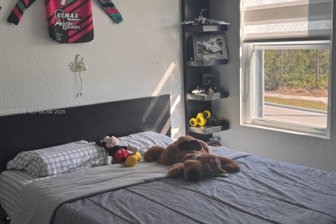 Снять в аренду виллу или дом в Хомстед, Флорида 4 спальни, 273.5м2, № 1983014 - фото 21