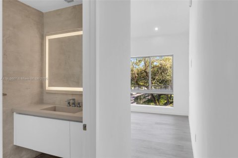 Villa ou maison à louer à Miami, Floride: 4 chambres № 1971651 - photo 23