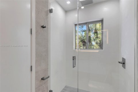Villa ou maison à louer à Miami, Floride: 4 chambres № 1971651 - photo 25