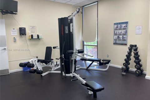 Condominio en venta en Aventura, Florida, 2 dormitorios, 101.82 m2 № 2003773 - foto 25