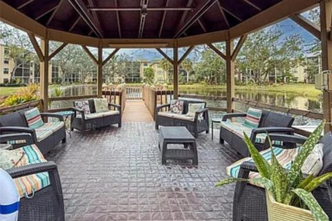 Condo in Bradenton, Florida, 2 bedrooms № 2109822 - photo 29