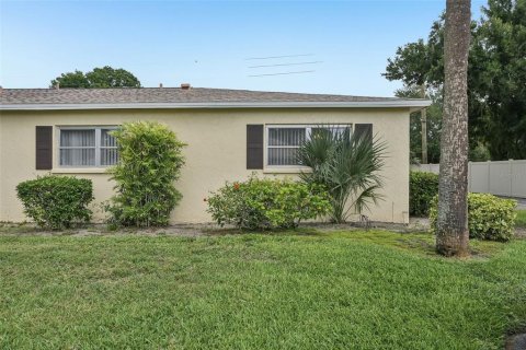 Condo in Bradenton, Florida, 2 bedrooms № 2109822 - photo 23