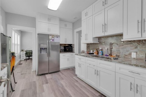 Villa ou maison à vendre à Kissimmee, Floride: 3 chambres, 95.41 m2 № 2127908 - photo 25