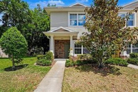 Townhouse in Wesley Chapel, Florida 2 bedrooms, 155.05 sq.m. № 2218945