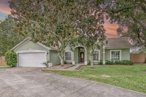 Villa ou maison à louer à Clermont, Floride: 3 chambres, 142.42 m2 № 2391482 - photo 2