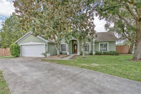 Villa ou maison à louer à Clermont, Floride: 3 chambres, 142.42 m2 № 2391482 - photo 3