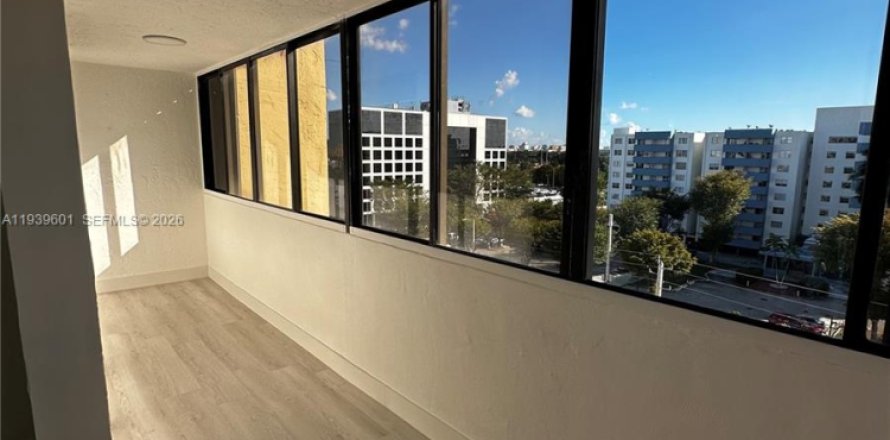 Apartamento en Miami, Florida 2 dormitorios, 96.34 m2 № 1996994