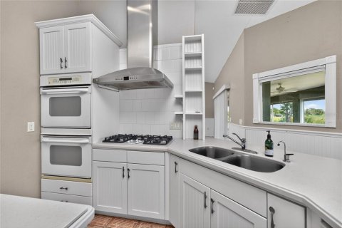 Купить виллу или дом в Энглвуд, Флорида 6 комнат, 217.21м2, № 2096810 - фото 9