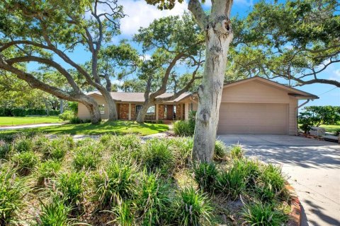 Villa ou maison à vendre à Belleair, Floride: 3 chambres, 277.78 m2 № 1919674 - photo 2