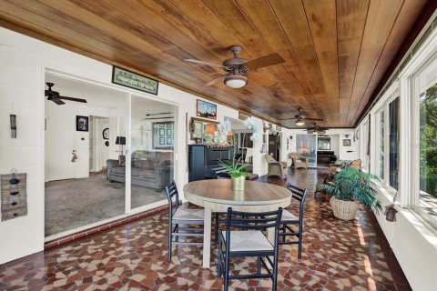 Casa en venta en Belleair, Florida, 3 dormitorios, 277.78 m2 № 1919674 - foto 27