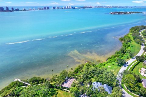Casa en venta en Belleair, Florida, 3 dormitorios, 277.78 m2 № 1919674 - foto 9