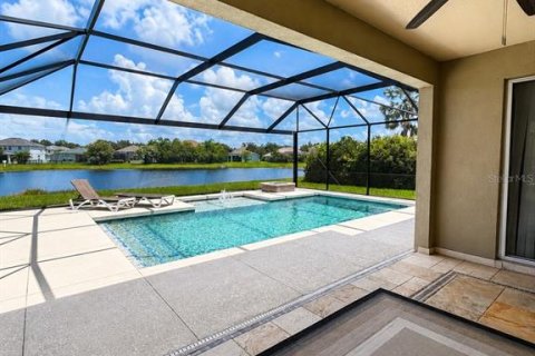 House in Parrish, Florida 4 bedrooms, 238.02 sq.m. № 2321288 - photo 22