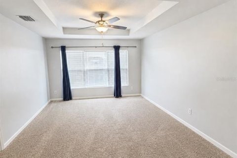House in Parrish, Florida 4 bedrooms, 238.02 sq.m. № 2321288 - photo 13