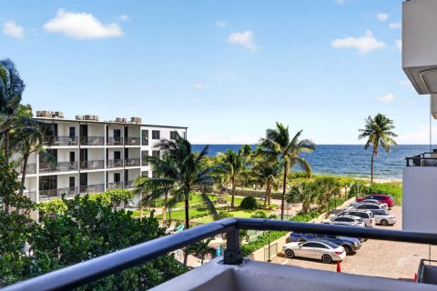 Condo à Lauderdale-by-the-Sea, Floride, 2 chambres  № 2435466