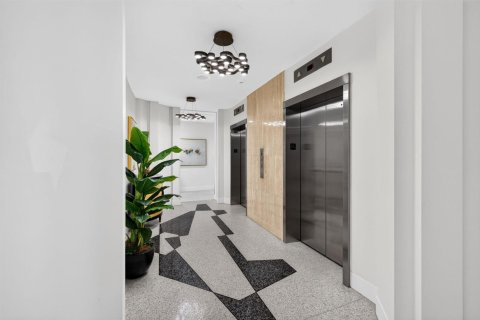 Copropriété à vendre à Lauderdale-by-the-Sea, Floride: 2 chambres, 107.02 m2 № 2435466 - photo 11