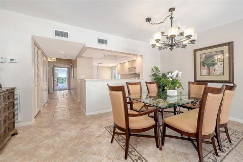 Condo in Longboat Key, Florida, 3 bedrooms  № 2093127 - photo 8