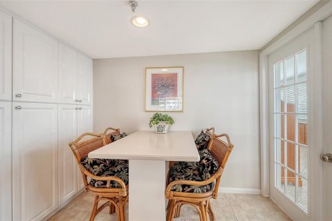 Condo in Longboat Key, Florida, 3 bedrooms  № 2093127 - photo 10