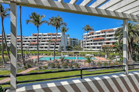 Condo in Longboat Key, Florida, 3 bedrooms  № 2093127 - photo 14