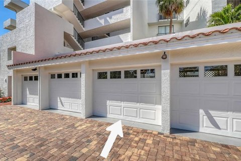 Condo in Longboat Key, Florida, 3 bedrooms  № 2093127 - photo 29