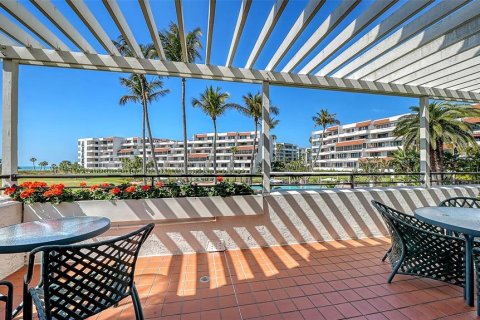 Condo in Longboat Key, Florida, 3 bedrooms  № 2093127 - photo 16